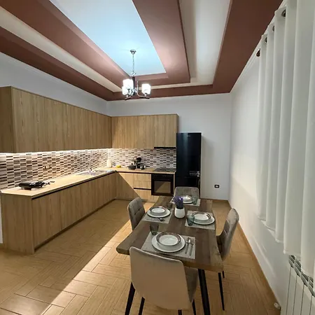 Apartment Comfort House Kamez